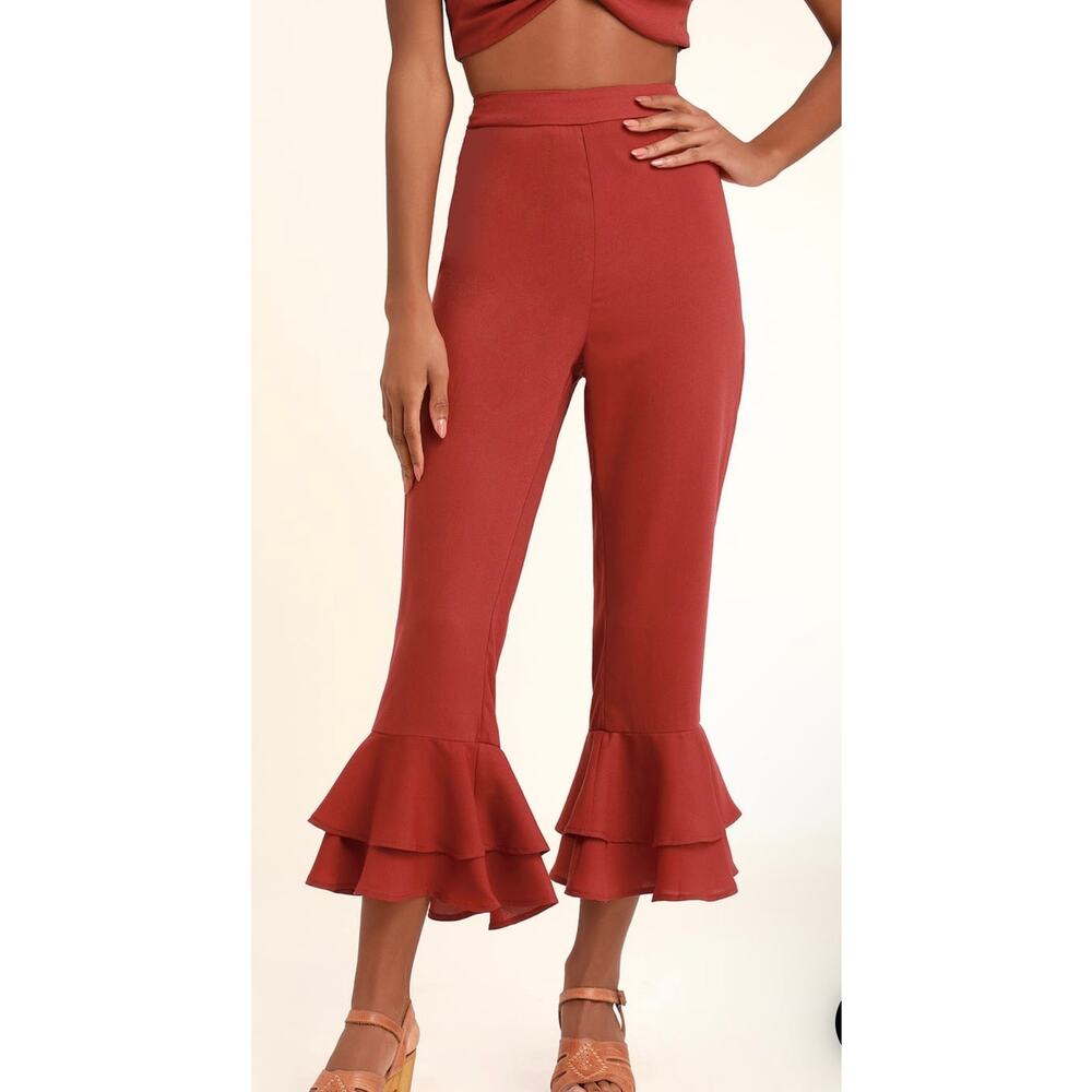 LULU'S‎ Everyday I'm Rufflin' Rust Red Cropped Ruffle Hem Pants size Small - Picture 3 of 8